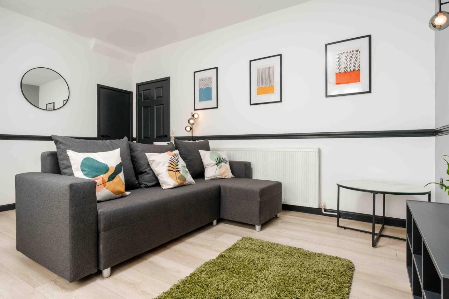 3-Bed Scouse House Near Anfield & Goodison Βίλα Λίβερπουλ Εξωτερικό φωτογραφία
